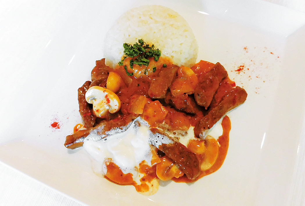 煮込まないから 簡単 肉がやわらか ビーフストロガノフ 簡単 まるいと印の旬レシピ 糸島の食 Ja糸島 糸島農業協同組合